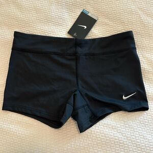 NWT Nike women’s dri-fit spandex short shorts running short size small black